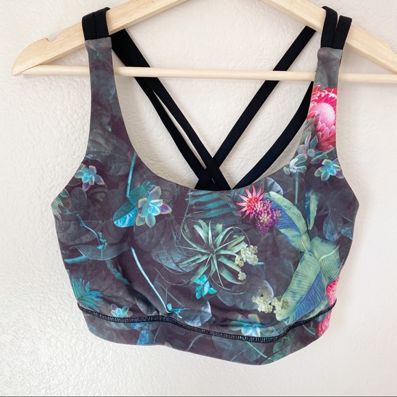 Lululemon Energy Bra - Picture 2 of 8